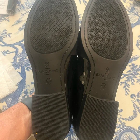 Bandolino Black Flats with Bow Detail - Picture 4 of 4